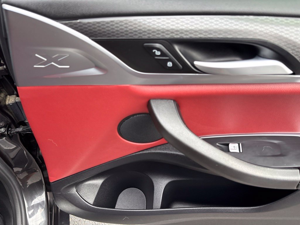 Used 2024 BMW X3 xDrive30i w/ M Sport Package AWD/4WD image 24