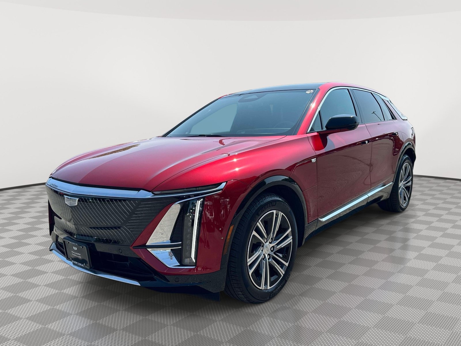 Certified 2025 Cadillac Lyriq Luxury RWD image 3