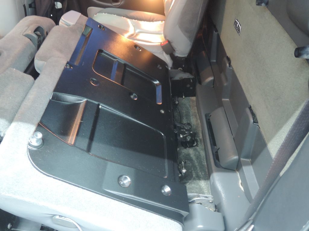 Used 2003 Chevrolet Avalanche 4x4 w/ The North Face Edition image 28