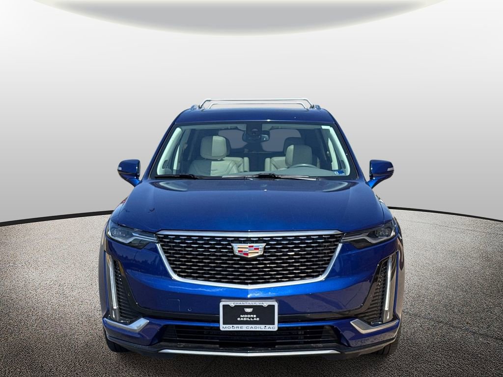 Used 2024 Cadillac XT6 Premium Luxury AWD/4WD image 5