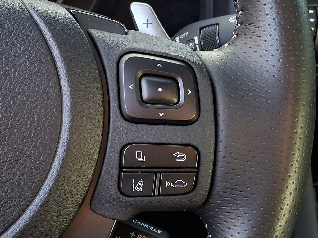 Used 2025 Lexus IS 350 F Sport w/ Navigation Package AWD/4WD image 17