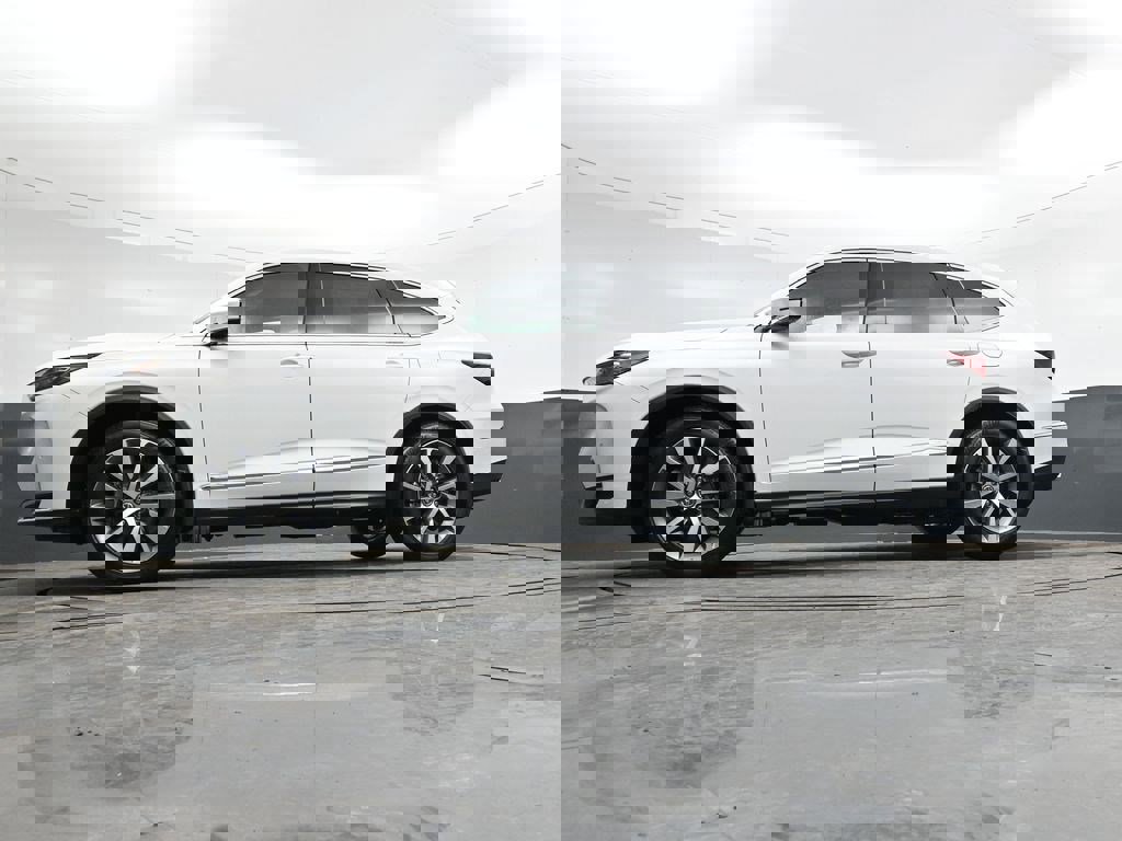 Used 2025 Acura MDX FWD w/ Technology Package image 31