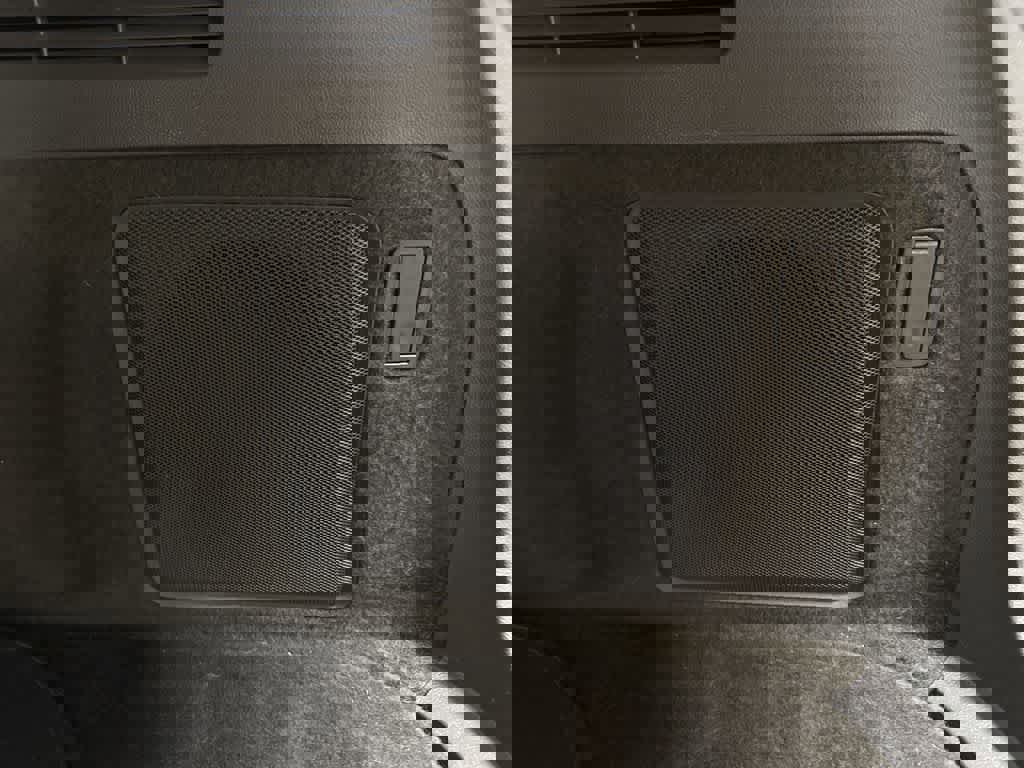 Used 2016 Lincoln MKX Reserve image 27