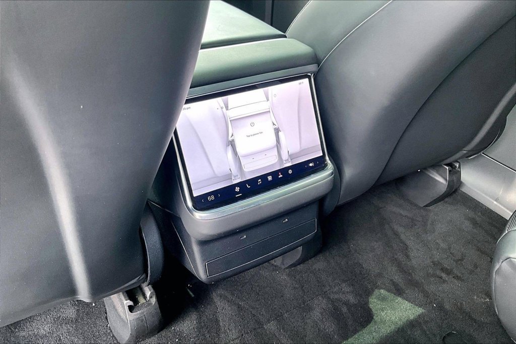 Used 2024 Tesla Model X AWD/4WD image 10