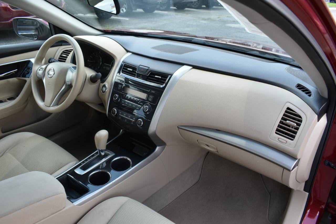 Used 2014 Nissan Altima 2.5 FWD image 13