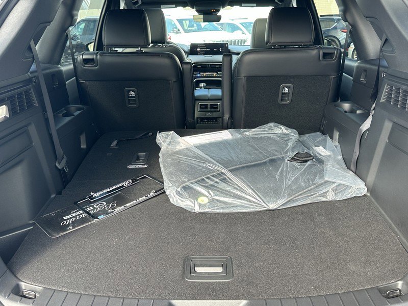 Certified 2025 MAZDA CX-90 3.3 Turbo S w/ Premium Package image 7