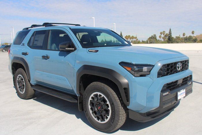 New 2026 Toyota 4Runner TRD Off-Road Premium AWD/4WD image 2