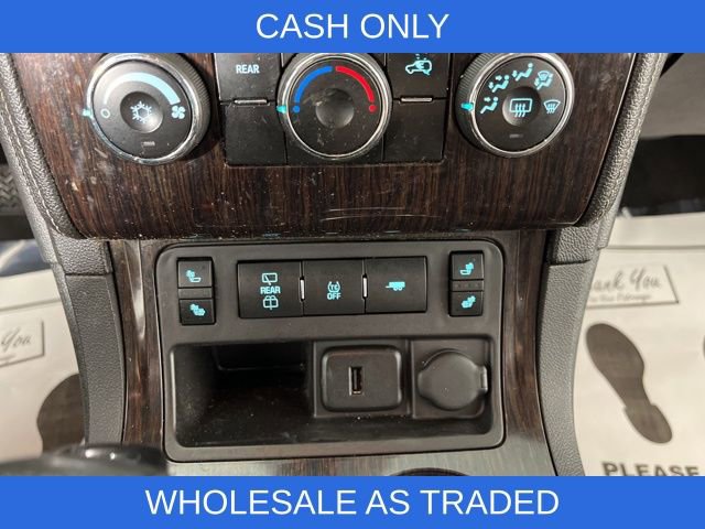 Used 2017 Chevrolet Traverse LT w/ Style and Technology Package image 23