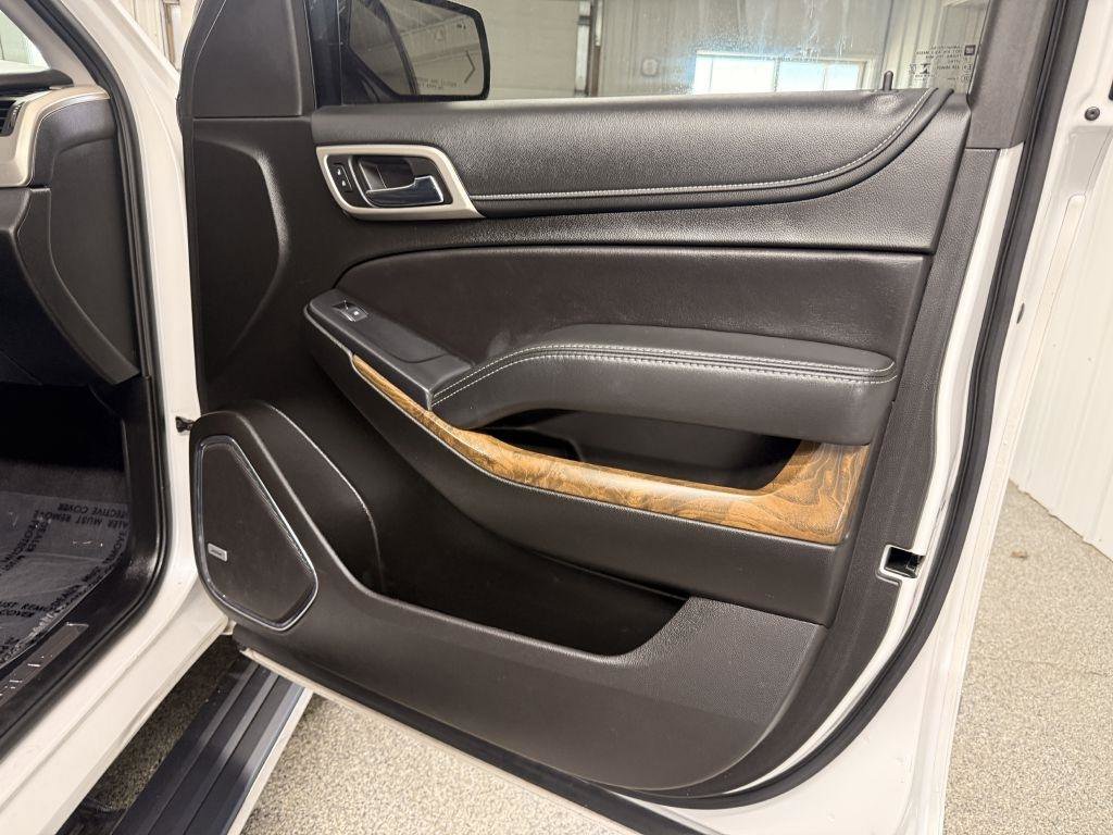 Used 2019 GMC Yukon XL Denali w/ Denali Ultimate Package image 46