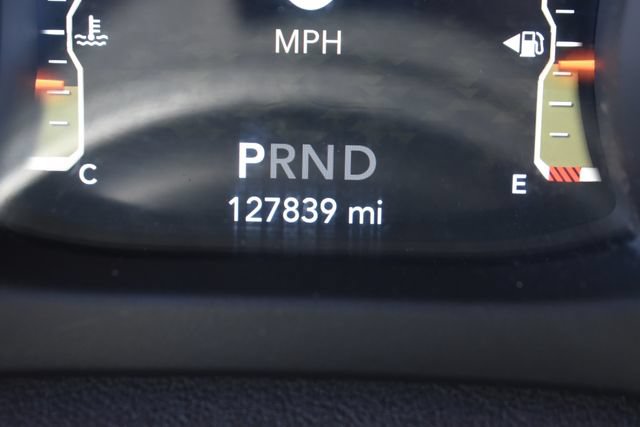 Used 2018 Jeep Wrangler Unlimited Sahara AWD/4WD image 32
