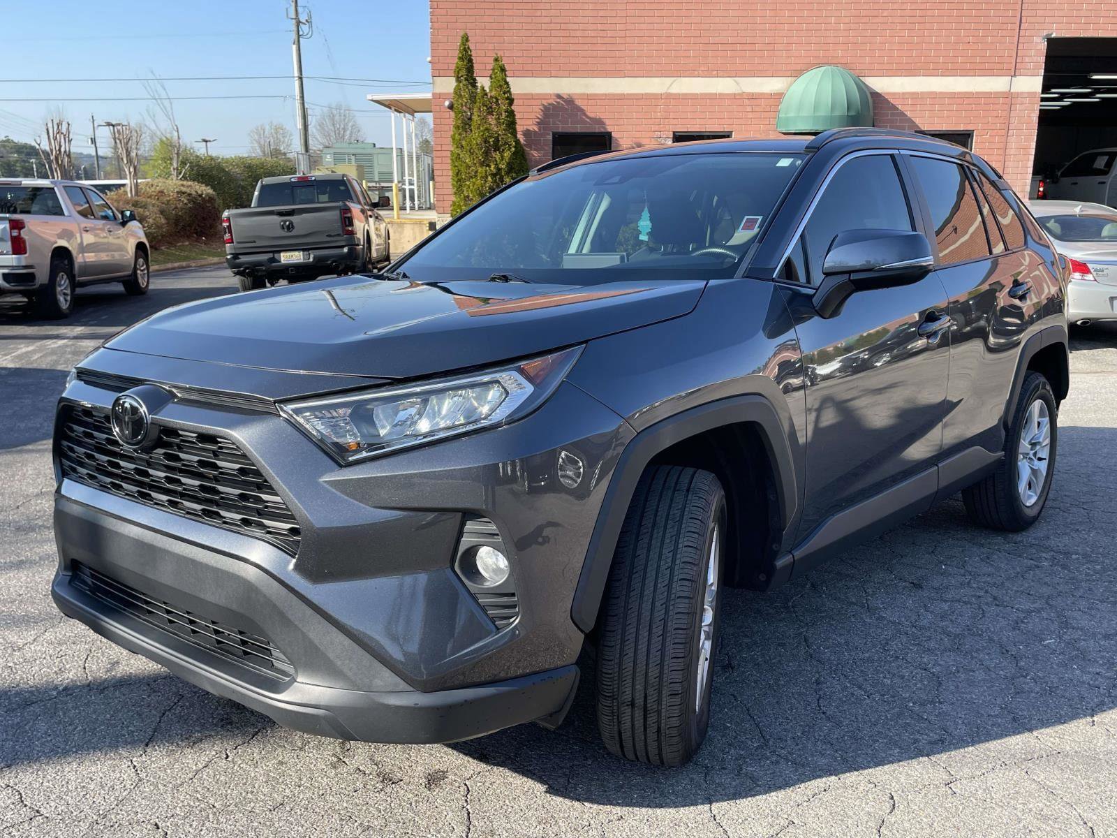 Used 2021 Toyota RAV4 XLE image 26
