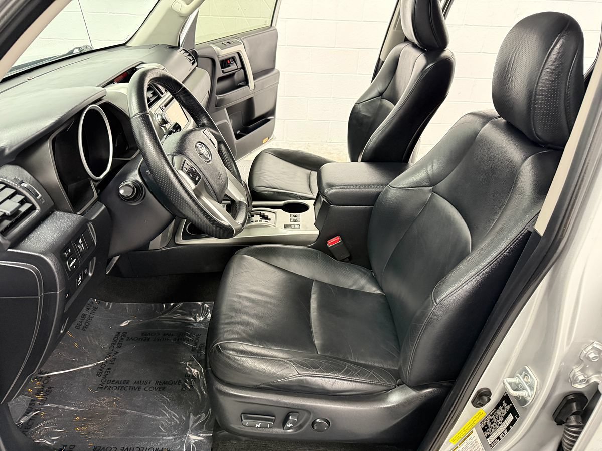 Used 2013 Toyota 4Runner Limited AWD/4WD image 10