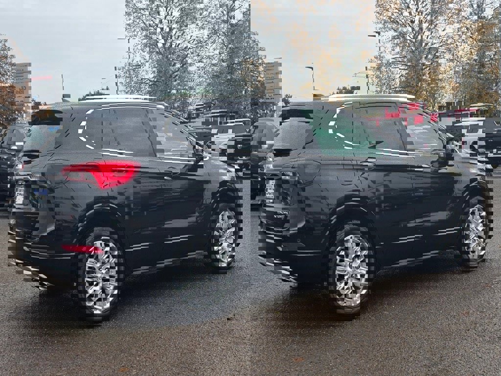 Used 2019 Buick Envision Premium w/ Driver Confidence Package image 31