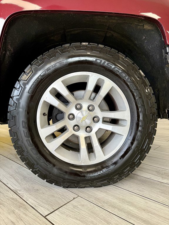 Used 2017 Chevrolet Silverado 1500 LT w/ All Star Edition AWD/4WD image 19