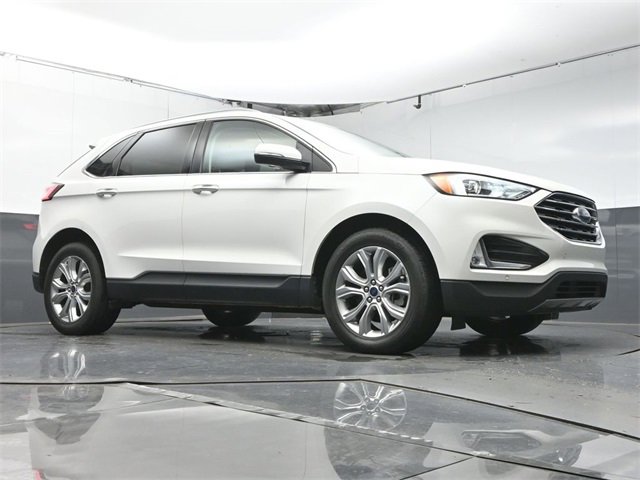 Used 2021 Ford Edge Titanium image 39