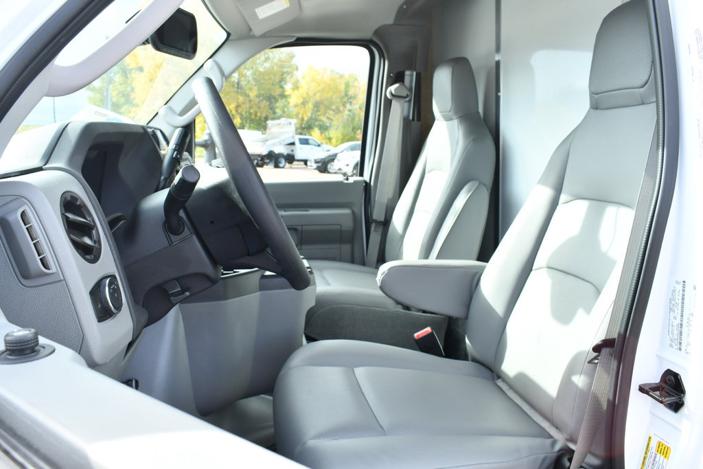 New 2027 Ford E-450 and Econoline 450 Super Duty w/ Power Equipment Group RWD image 6
