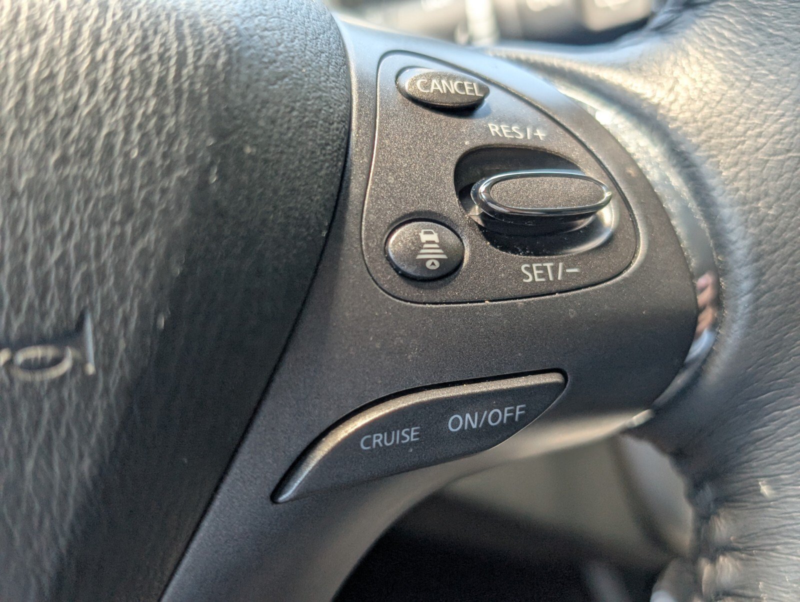 Certified 2024 Nissan Murano SL FWD image 30