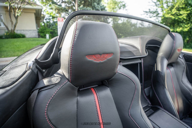 Used 2015 Aston Martin V8 Vantage GT RWD image 53