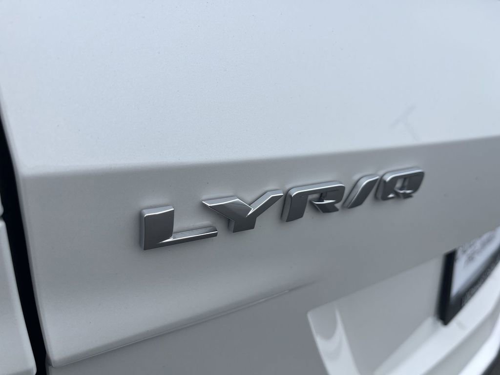 Certified 2024 Cadillac Lyriq Luxury image 12
