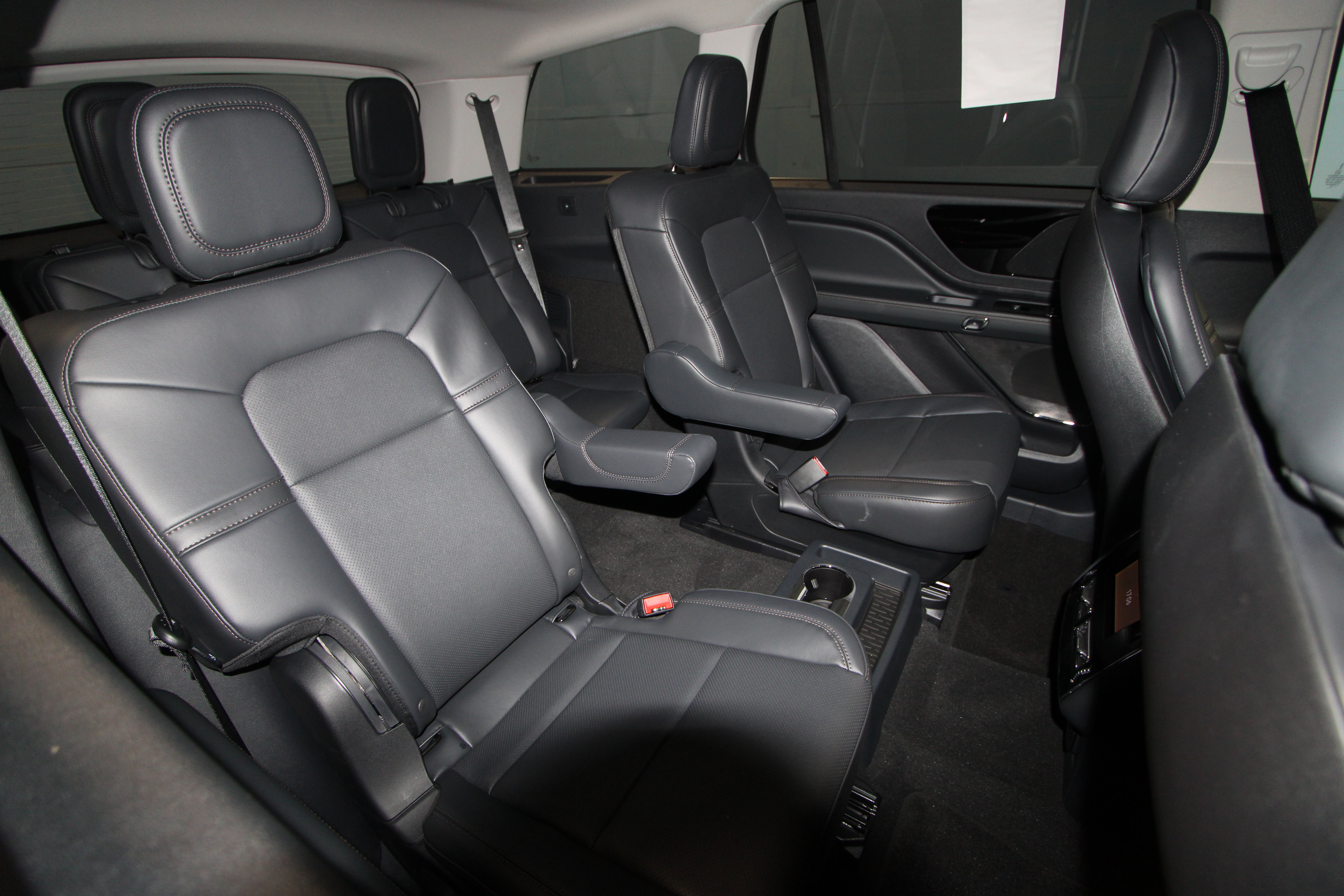 New 2026 Lincoln Aviator 2WD image 20