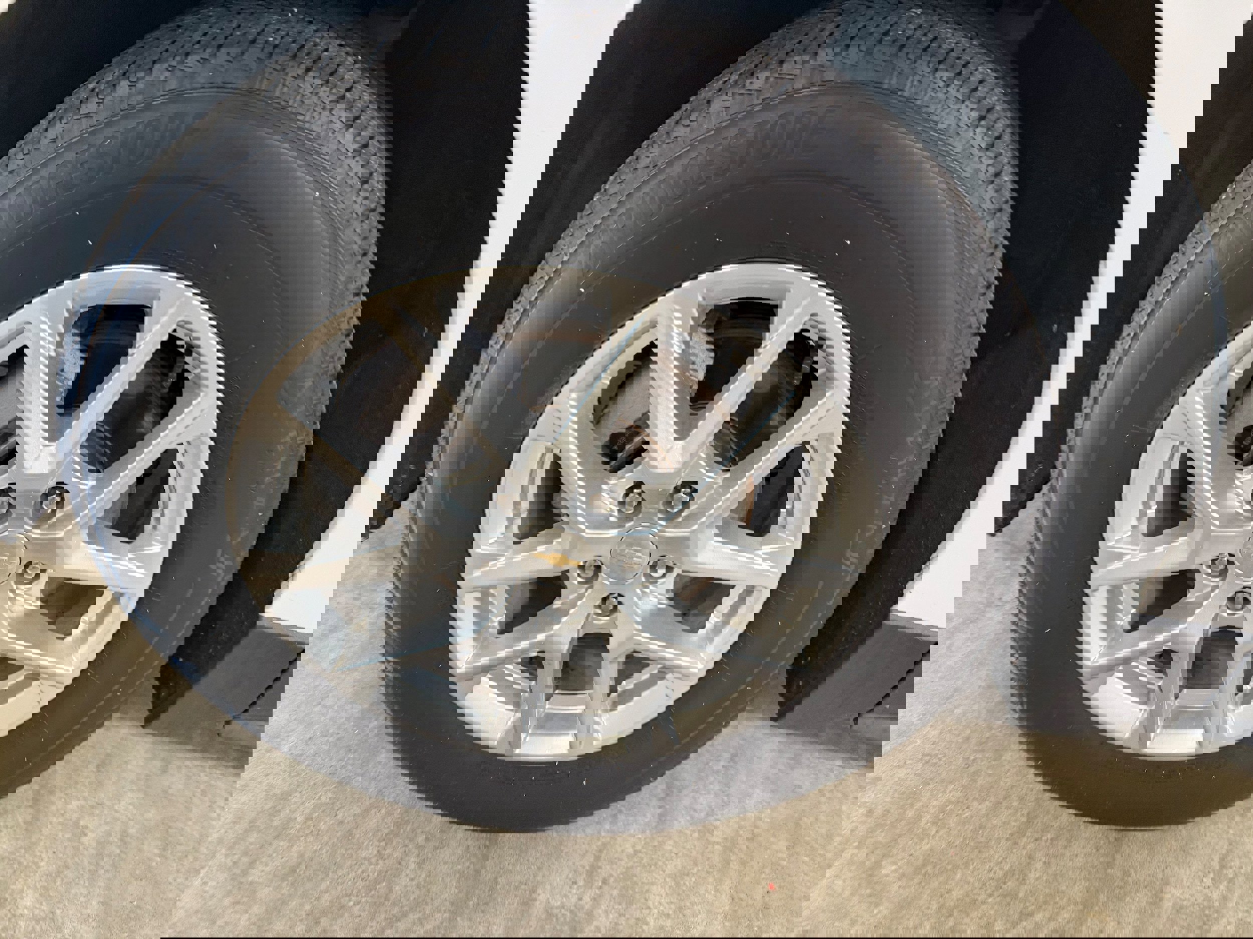 Used 2022 Chevrolet Equinox LT image 36