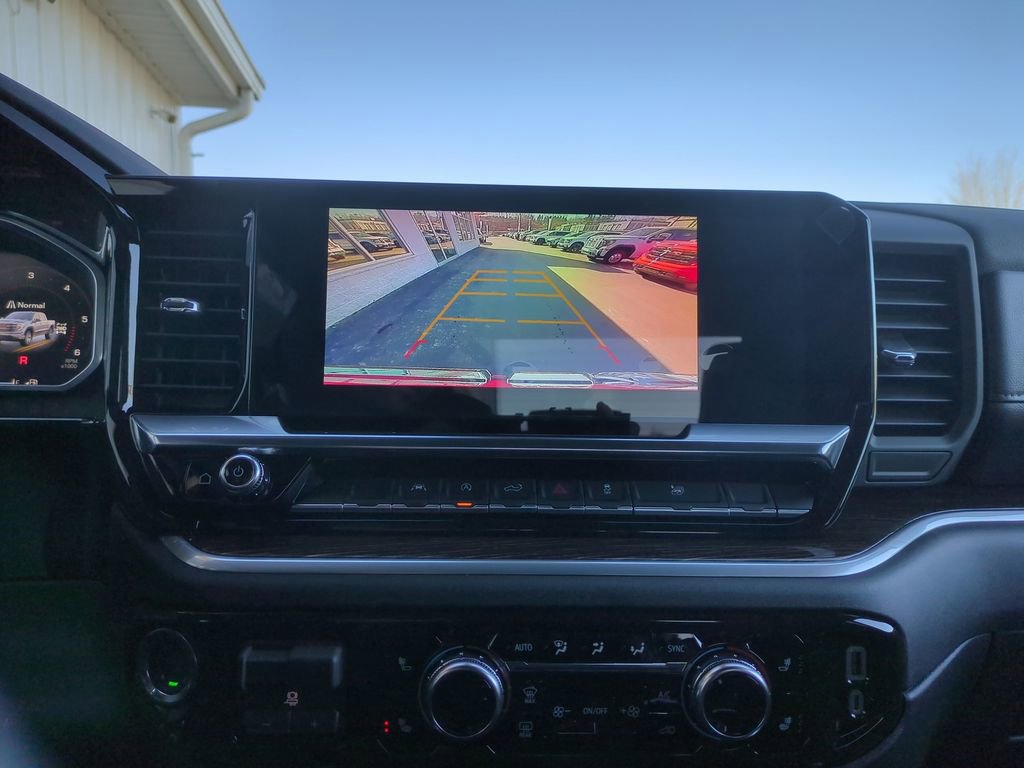 New 2026 GMC Sierra 1500 Elevation w/ Elevation Select Package AWD/4WD image 11