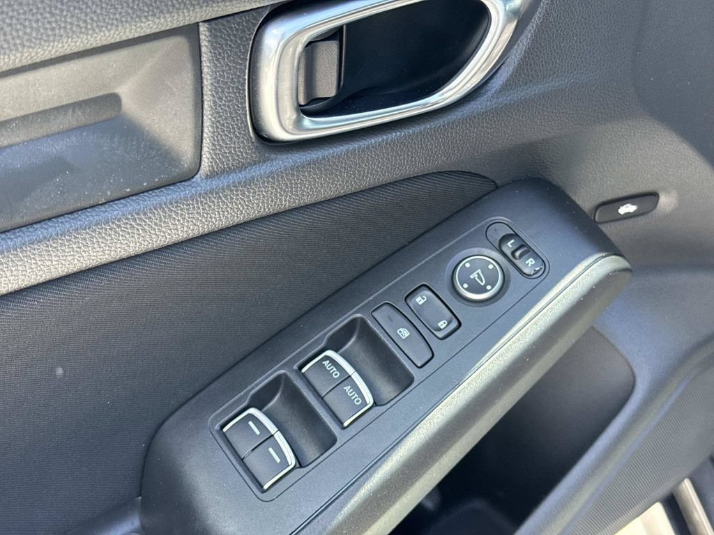 Used 2022 Honda Civic Sport image 24