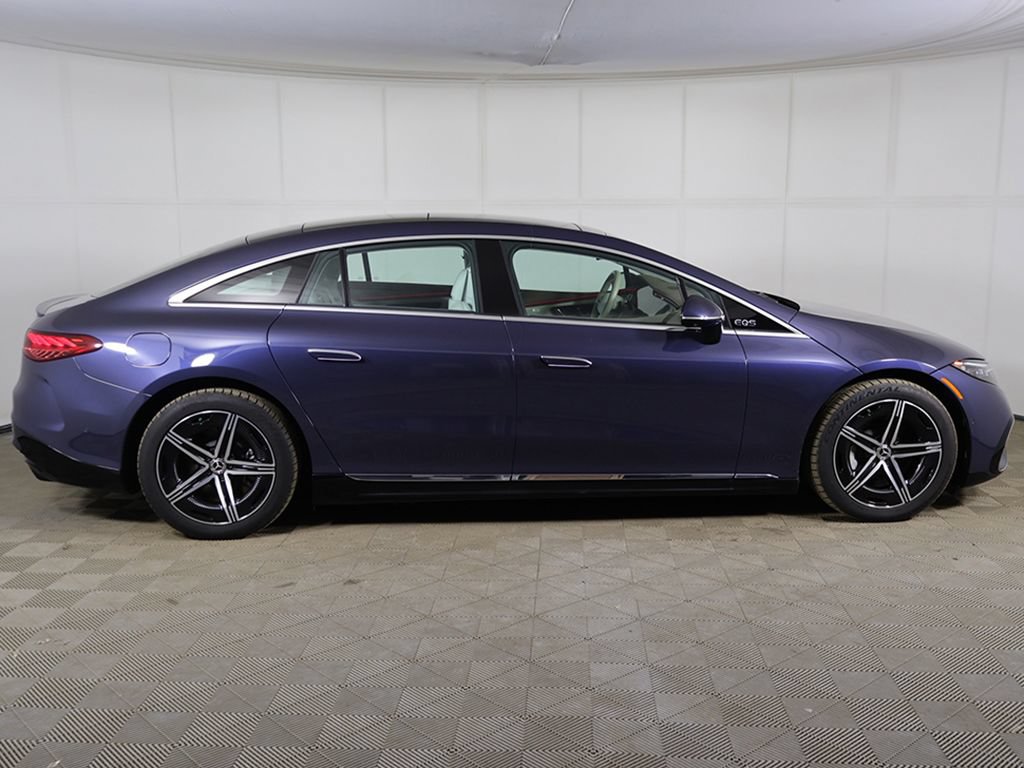 Used 2024 Mercedes-Benz EQS 450+ 4MATIC Sedan w/ AMG Line Exterior Package image 20