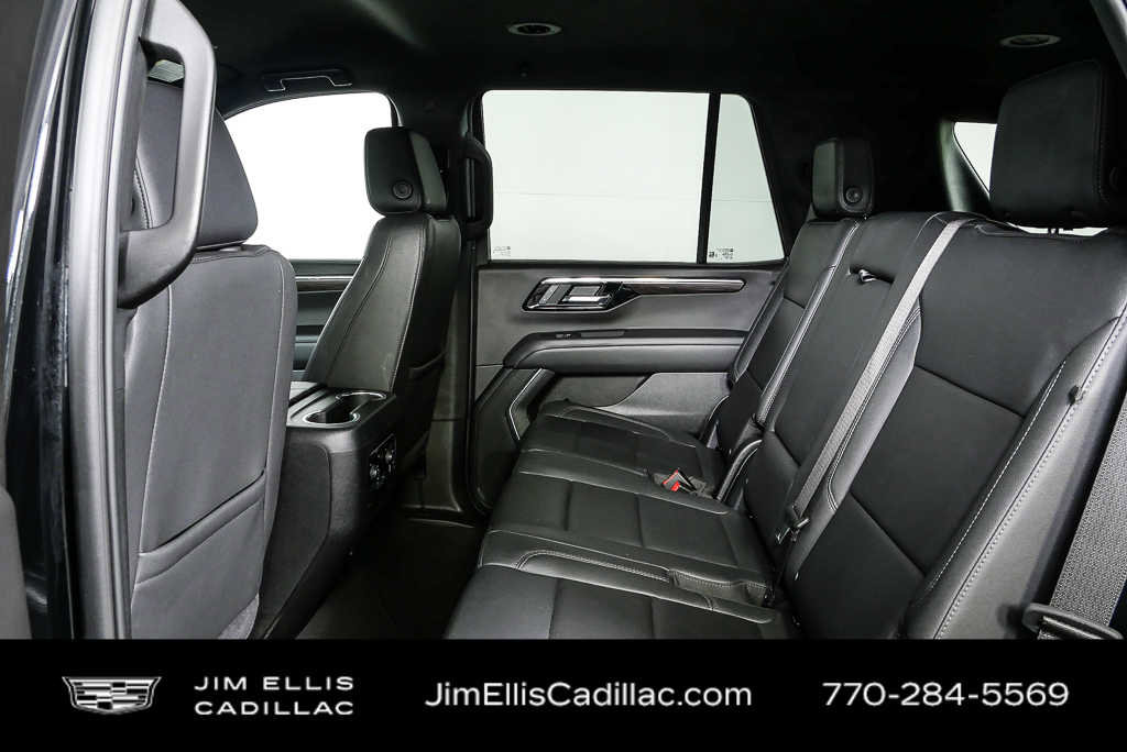 Used 2025 Chevrolet Tahoe LT RWD image 17