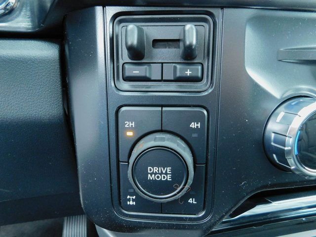 New 2026 Ford F350 Lariat w/ Lariat Ultimate Package image 36