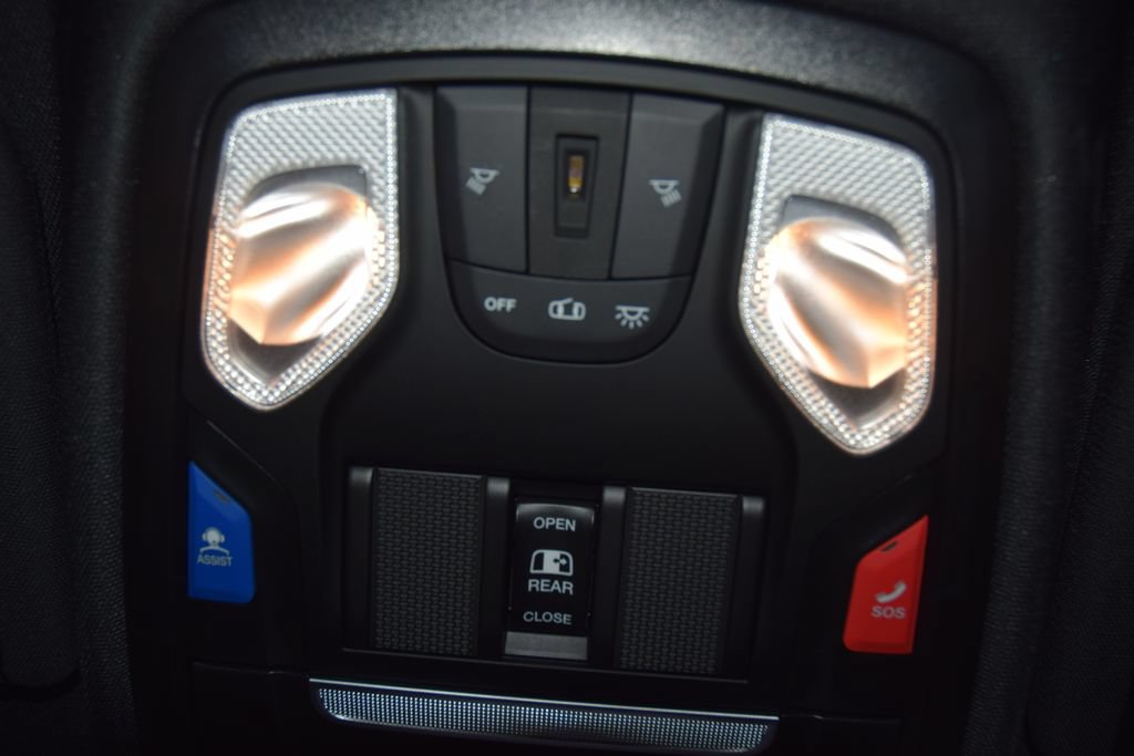 Used 2025 RAM 1500 Big Horn AWD/4WD image 41