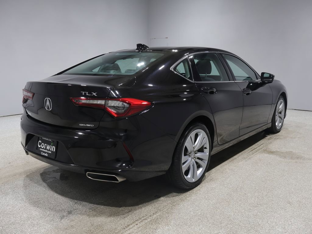 Used 2022 Acura TLX Technology Package image 2