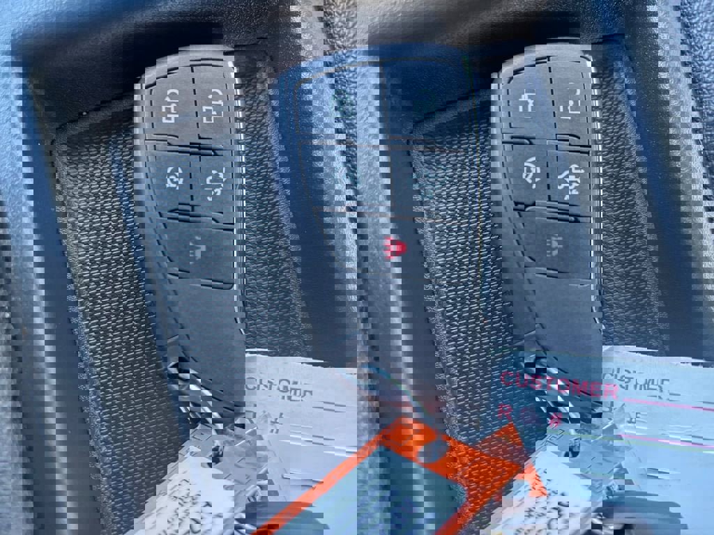 Used 2023 Chevrolet Silverado 1500 LT image 20