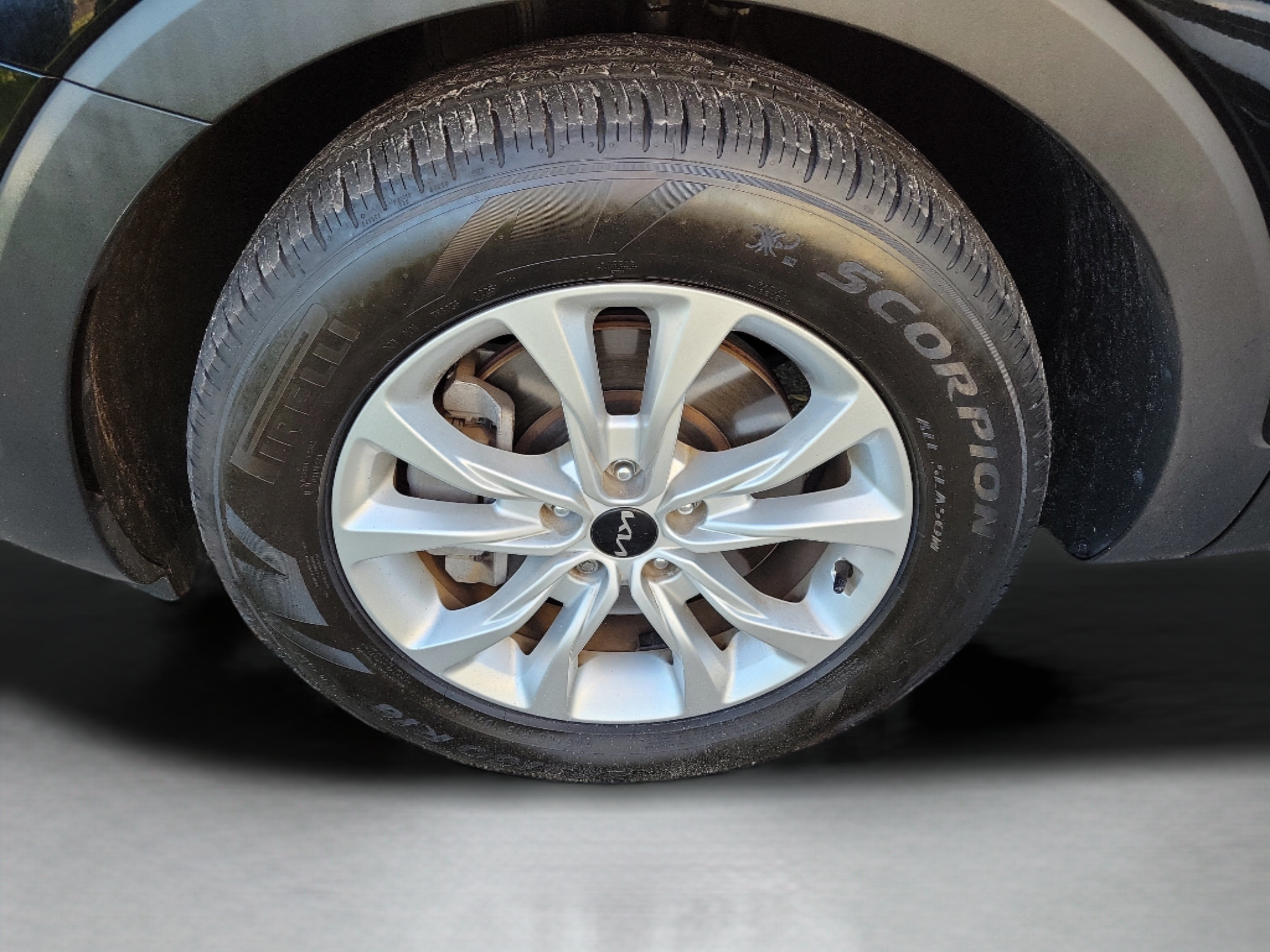 Certified 2022 Kia Telluride LX AWD/4WD image 29