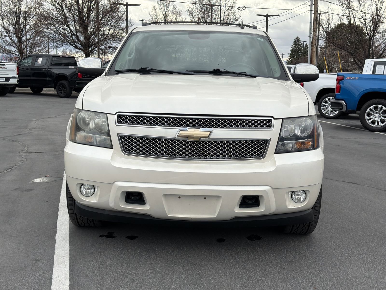 Used 2011 Chevrolet Avalanche LTZ image 9