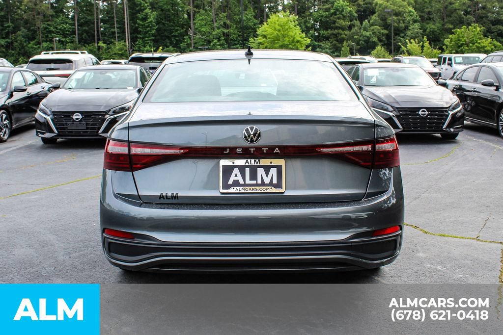Used 2025 Volkswagen Jetta Sport FWD image 10
