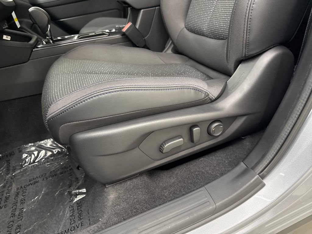 New 2026 Subaru Forester Premium AWD/4WD image 12