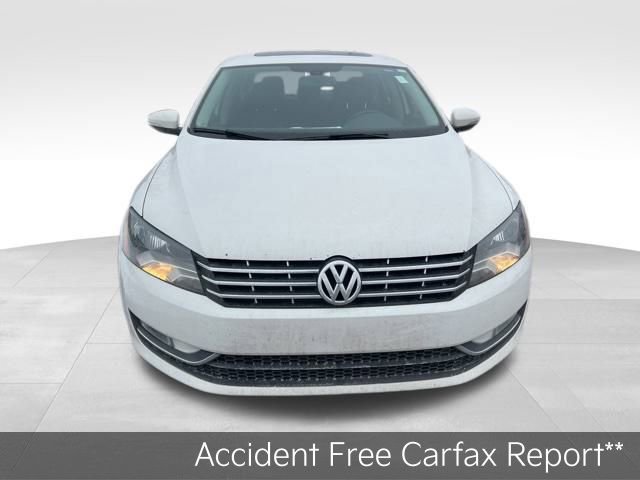 Used 2012 Volkswagen Passat 3.6 SE image 2