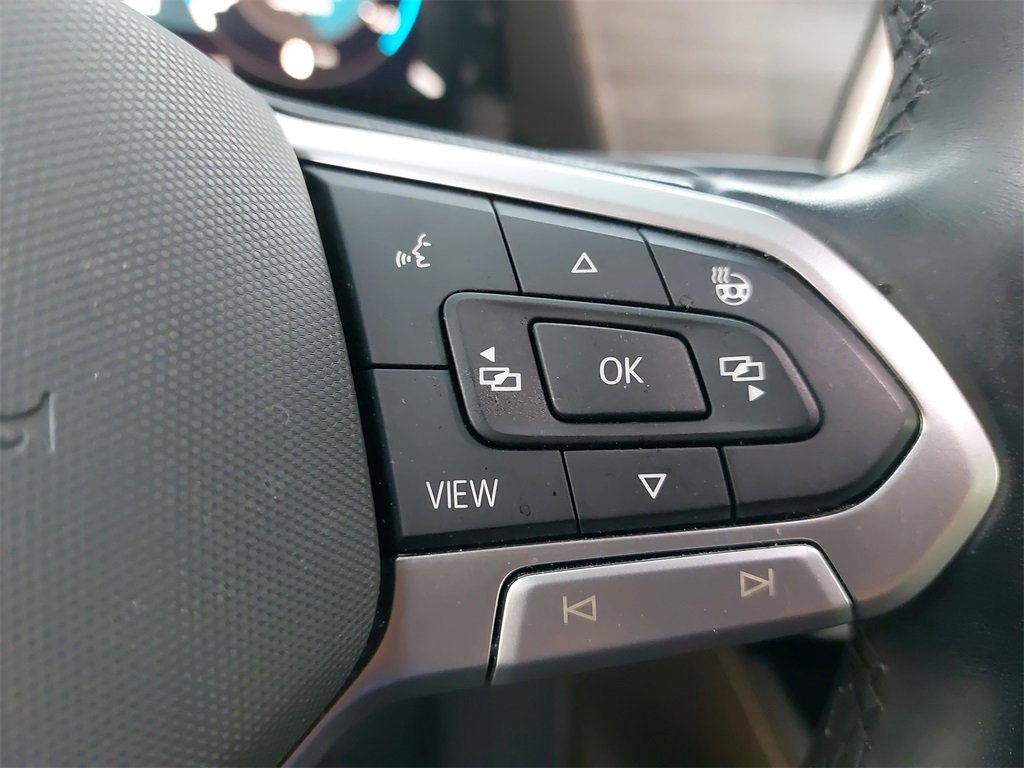 Certified 2024 Volkswagen Atlas SEL Premium R-Line image 15