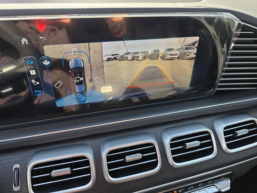 New 2026 Mercedes-Benz GLS 450 4MATIC image 19
