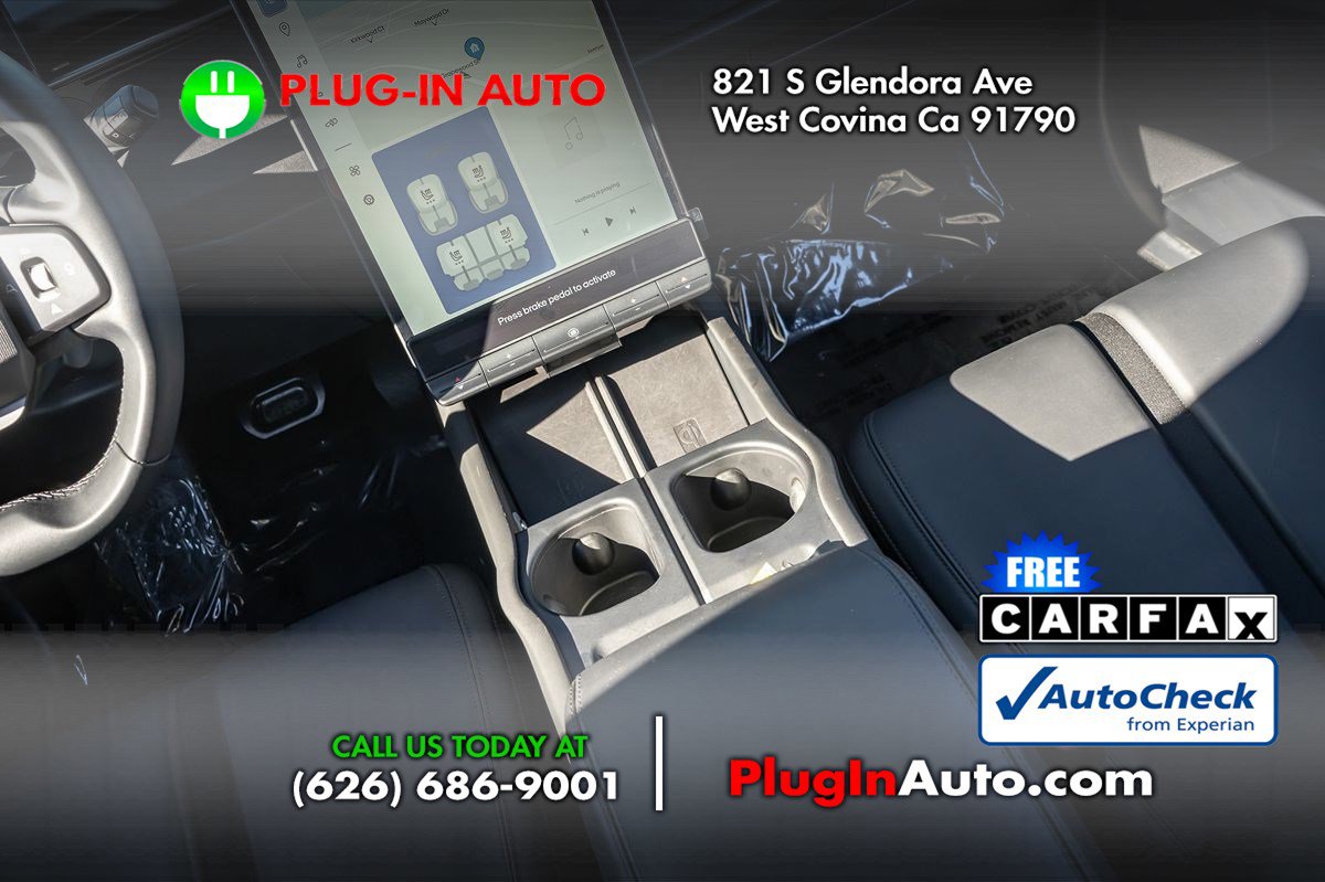 Used 2023 Fisker Ocean Extreme image 18