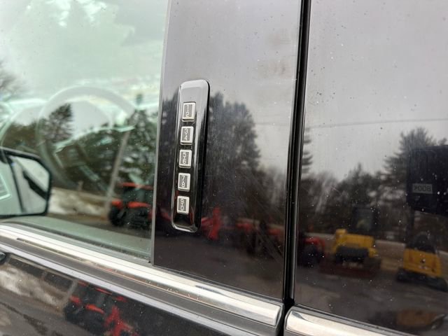 Used 2015 Ford F150 Platinum w/ Technology Package image 33