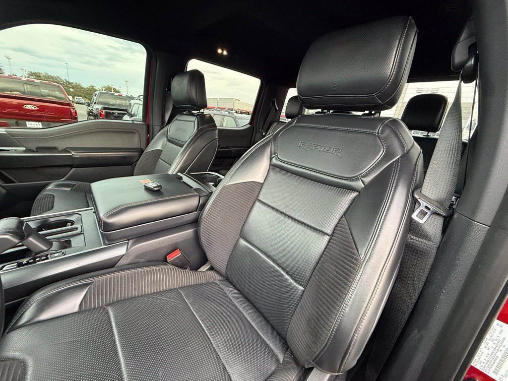Used 2022 Ford F150 Raptor w/ Equipment Group 801A High AWD/4WD image 20
