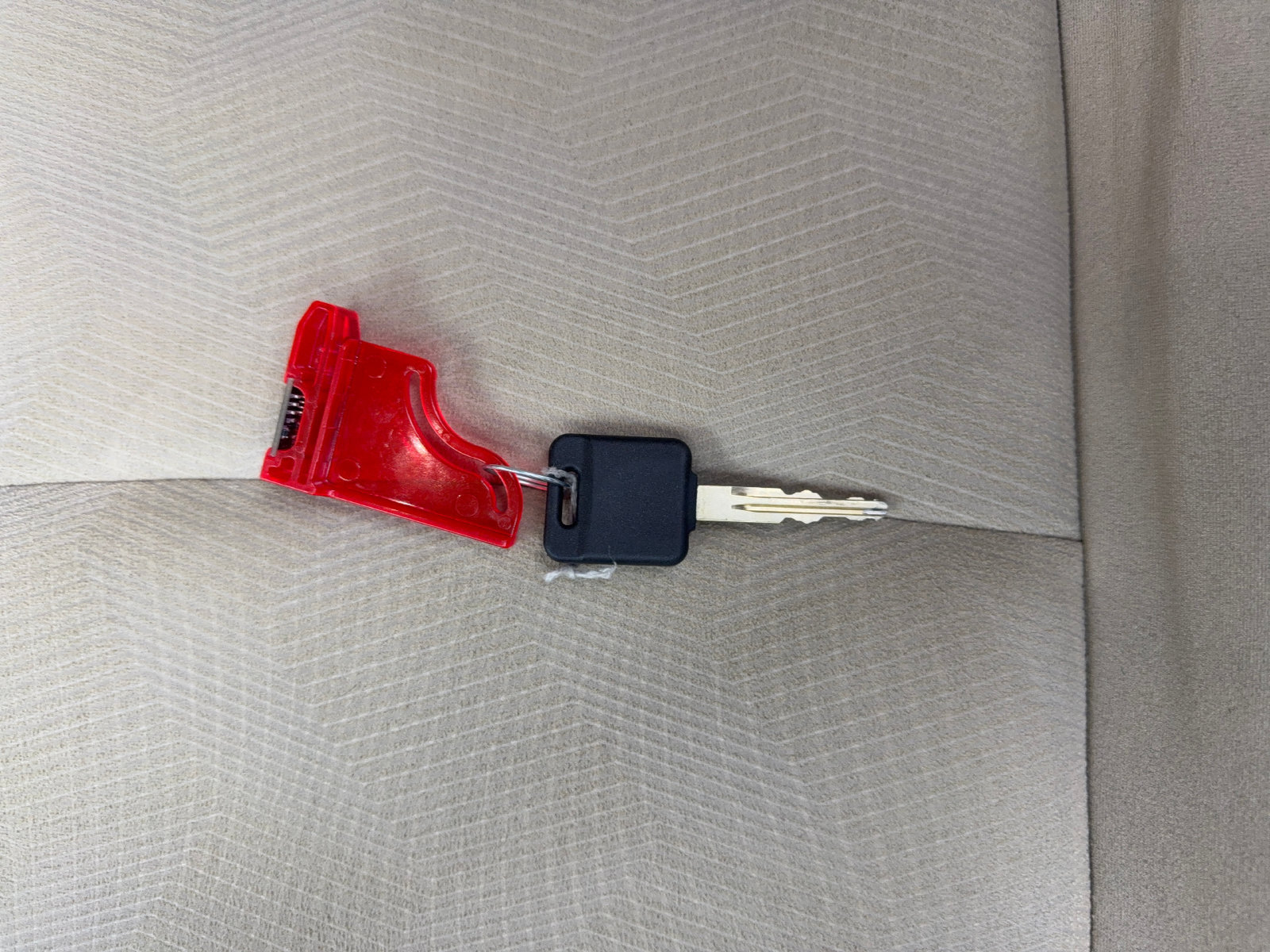 Used 2015 Nissan Rogue S FWD image 69