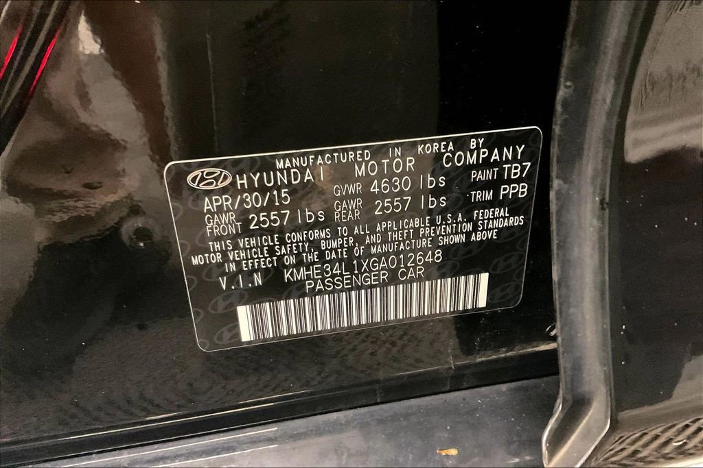 Used 2016 Hyundai Sonata Limited w/ Option Group 02 FWD image 29