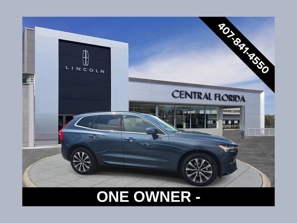 Used 2023 Volvo XC60 B5 Core w/ Climate Package FWD image 1
