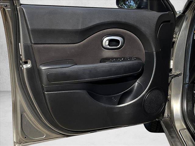 Used 2015 Kia Soul + w/ Eco Package FWD image 16