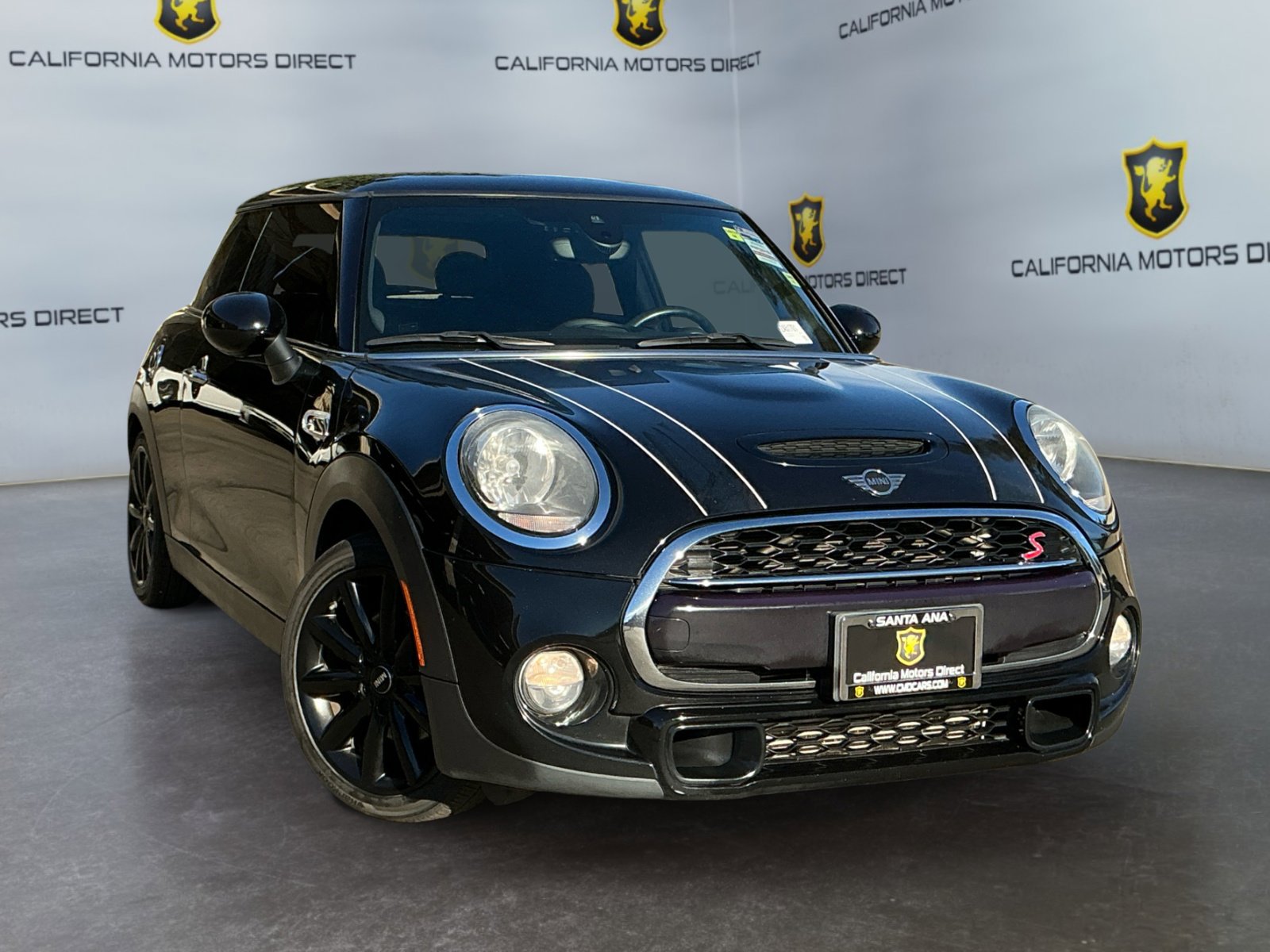 Used 2019 MINI Cooper S image 3