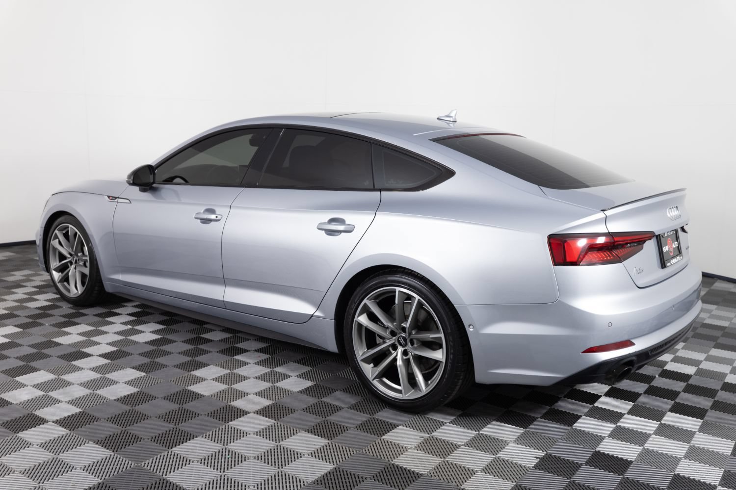 Used 2019 Audi A5 2.0T Prestige w/ Black Optic Plus Package AWD/4WD image 4