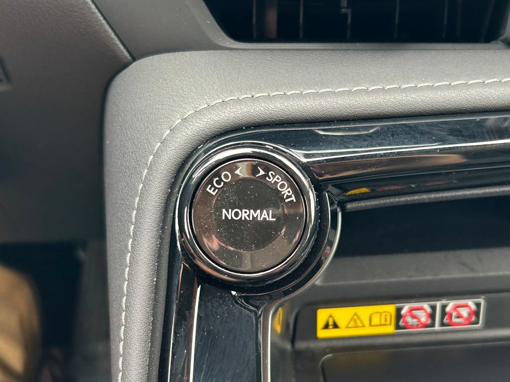 Used 2025 Lexus NX 350h AWD w/ Cold Area Package image 26